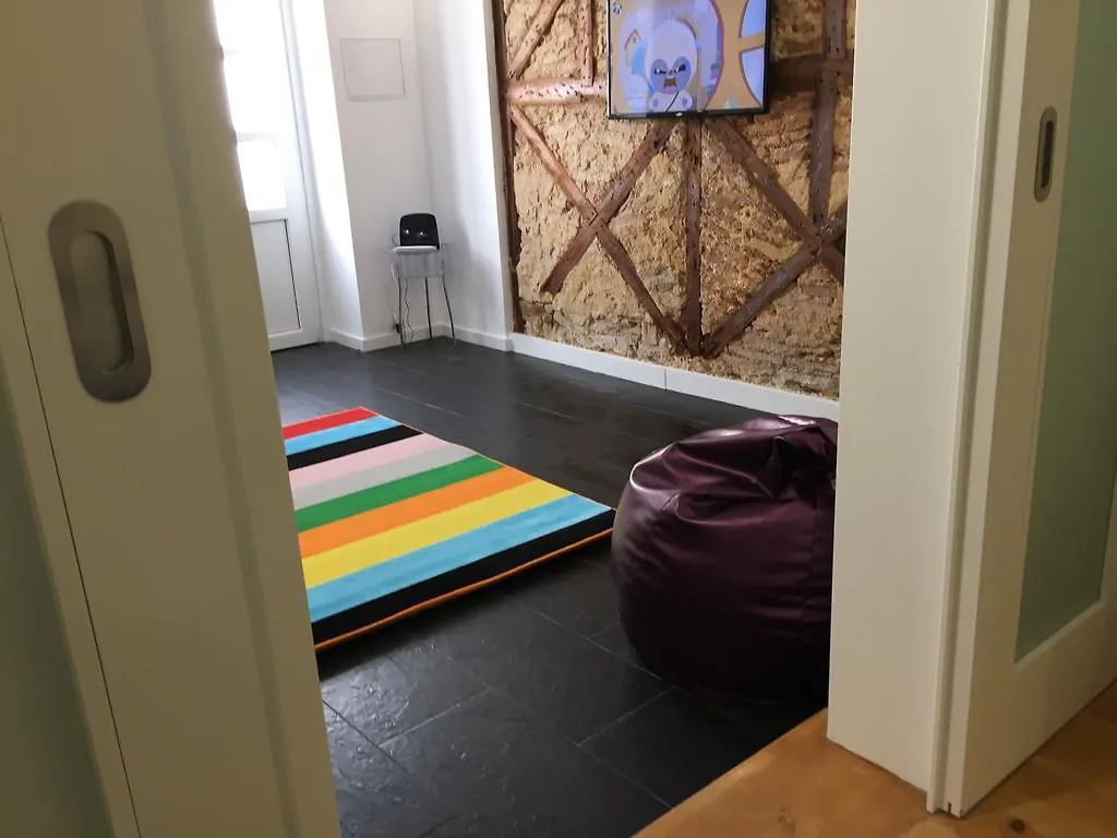Happy Nest Charming Lisbon Appartamento