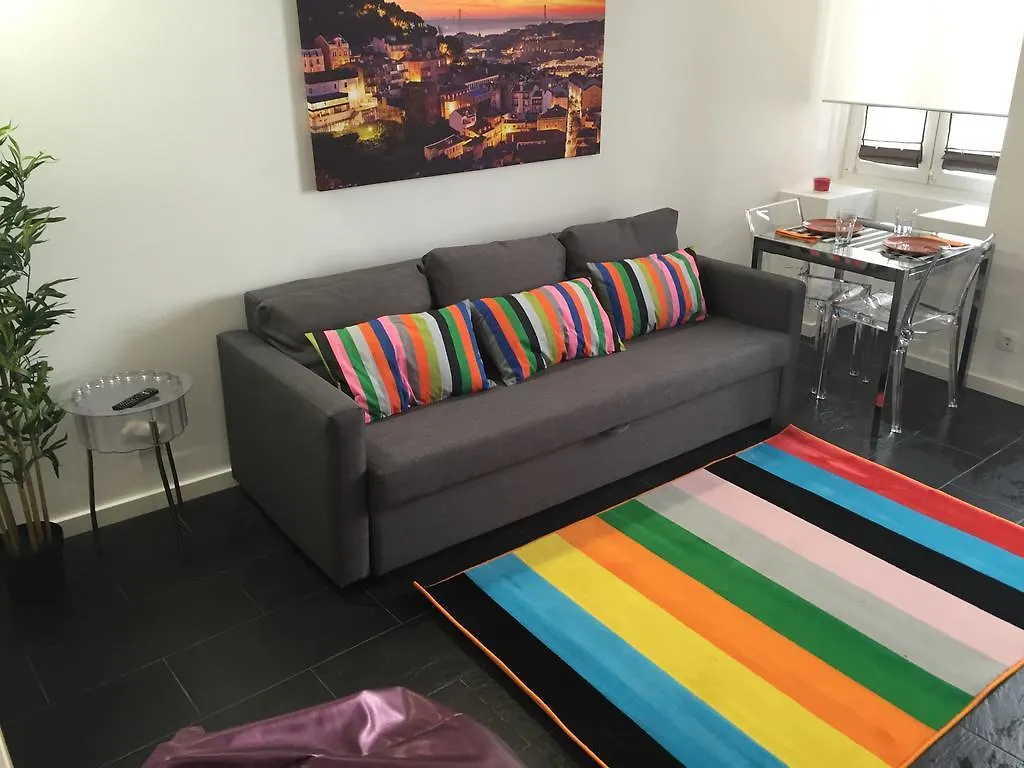 Happy Nest Charming Lisbon Appartamento